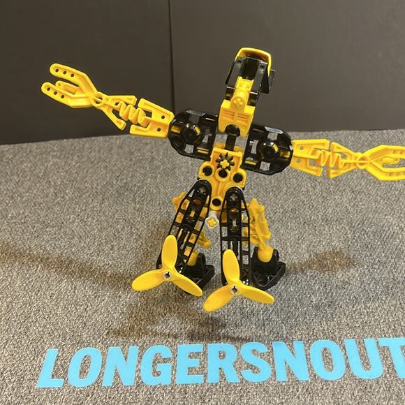 LEGO - Throwbot Slizer Jet Judge Set # 8504 - Picture 2 of 9